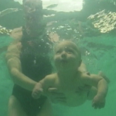 Dixipix - Baby Swimming